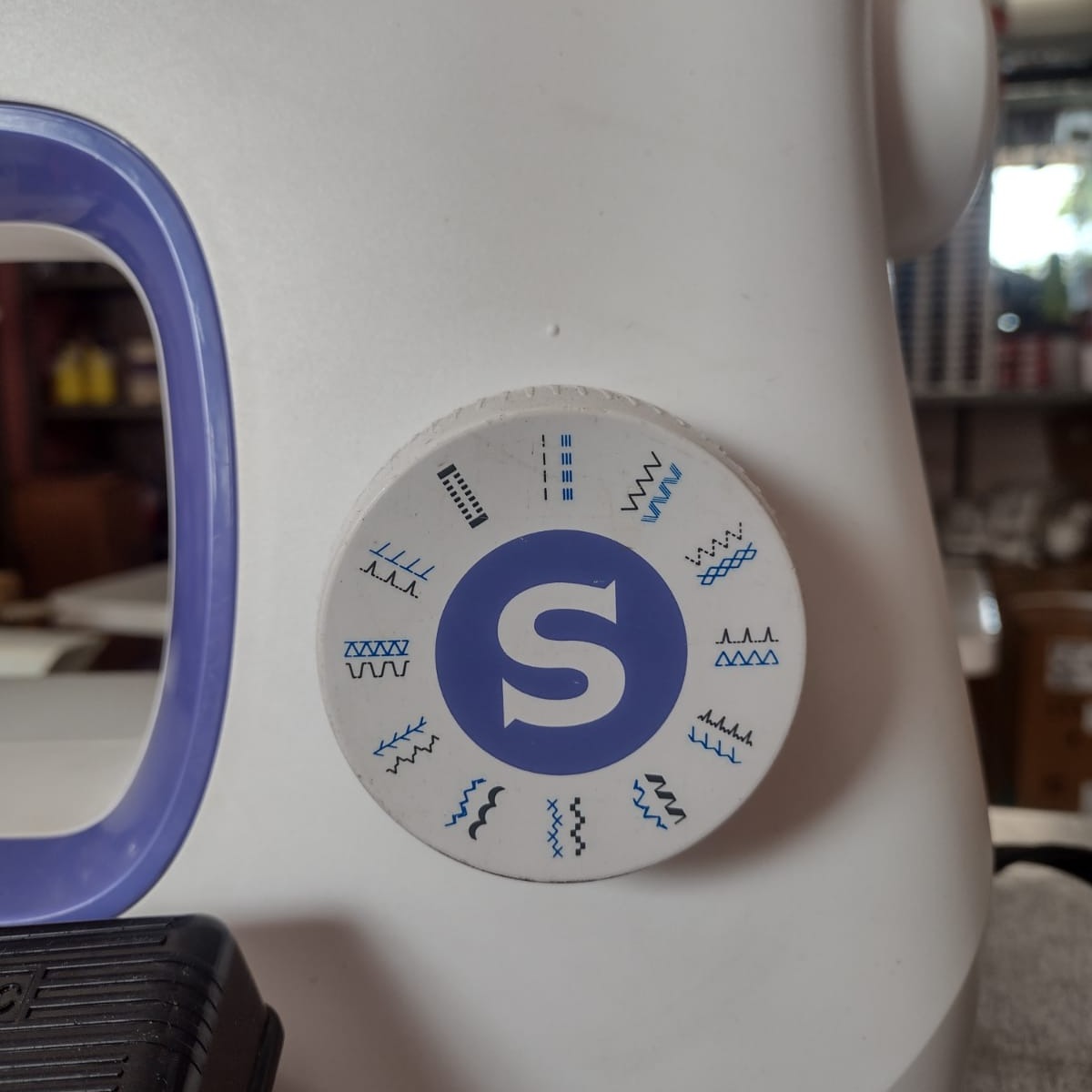 M3405 - Máquina de Costura Doméstica - Imagem 3